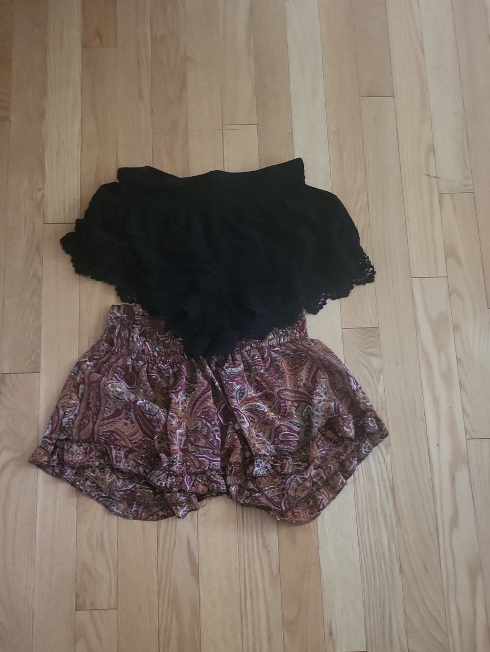 EUC Shorts Bundle M, Silk Blend
